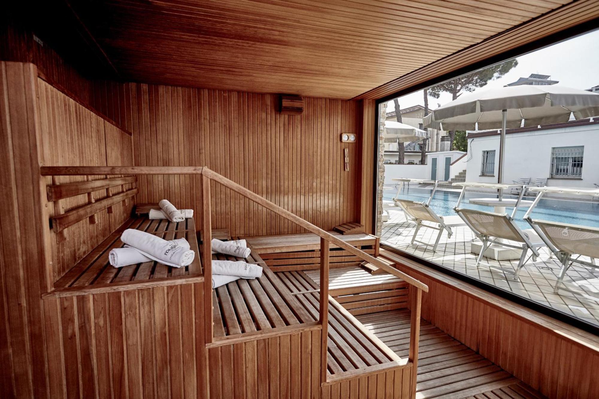 Hotel Rouge International 4*