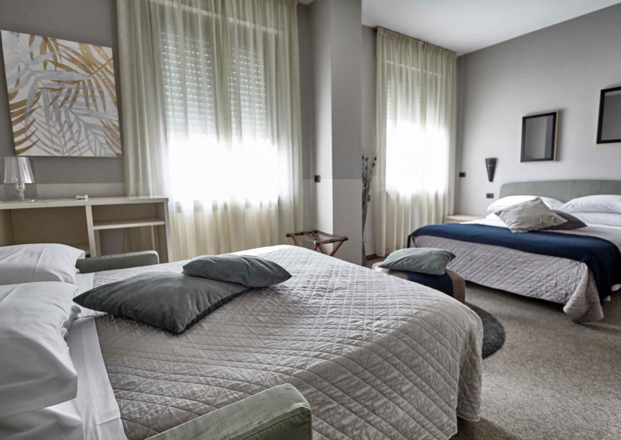 Rouge International Hotel