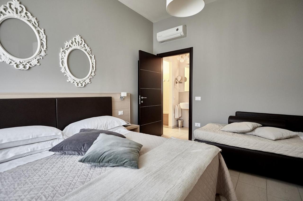 Rouge International Hotel